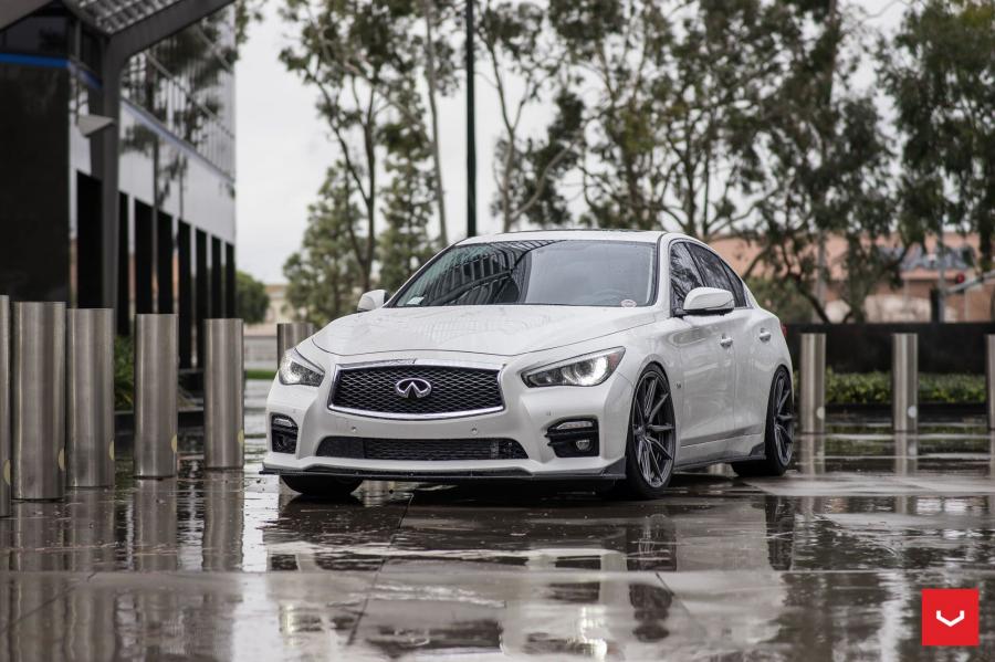  Infiniti Q50S on Vossen Wheels (HF-3) 2019 года  (фото 9 из 13)